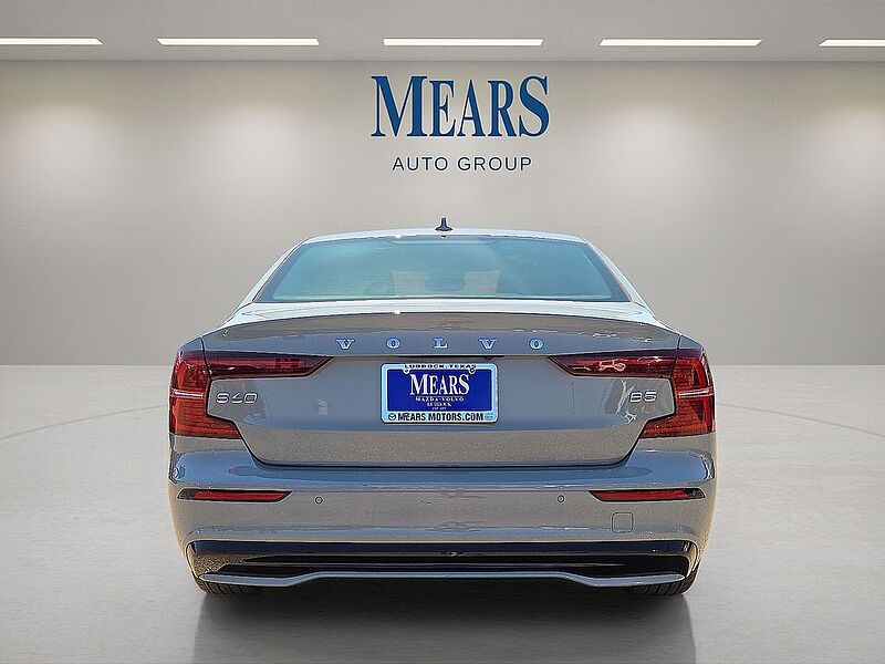 Volvo  S60 Core, B5 FWD Gas (mild hybrid), Gasoline, Dark