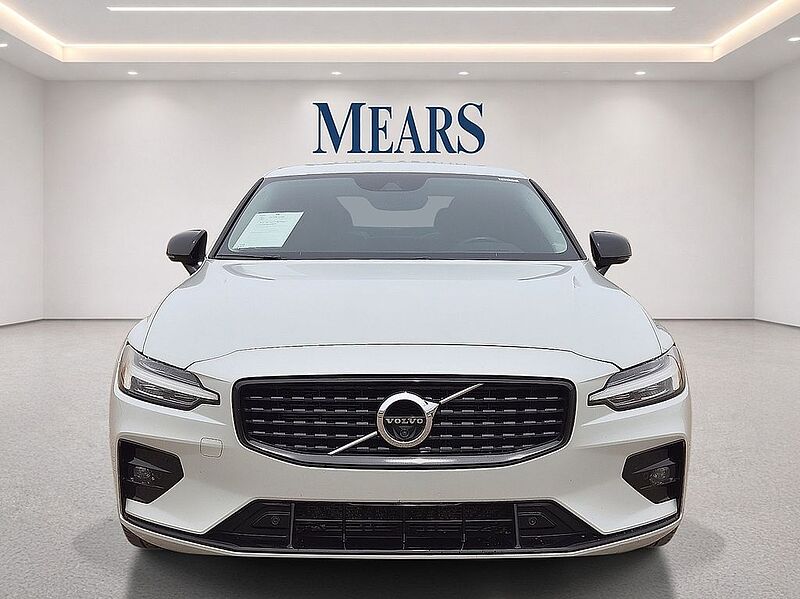 Volvo  S60 Momentum, B5 FWD
