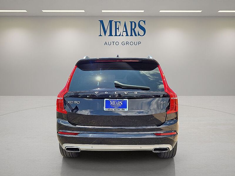 Volvo  XC90 T6 AWD Momentum