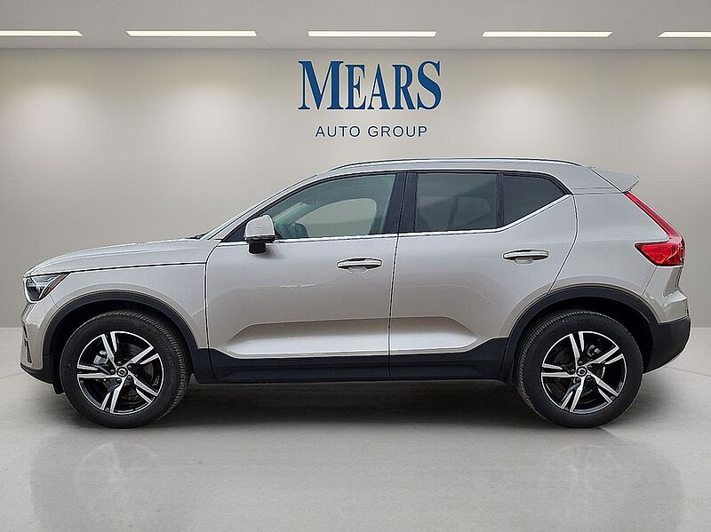 Volvo  XC40 Plus, B5 AWD, Mild Hybrid, Bright